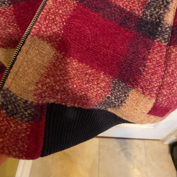 NWT House of Harlow 1960 Plaid Wool Blend Cropped Bomber Jacket size L - Picture 10 of 12